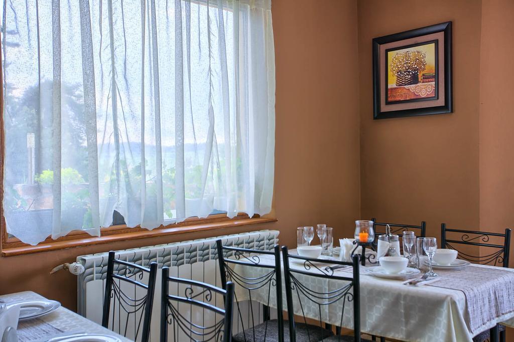 ציגוב צ'ארק Guest House Slunchev Cviat מראה חיצוני תמונה